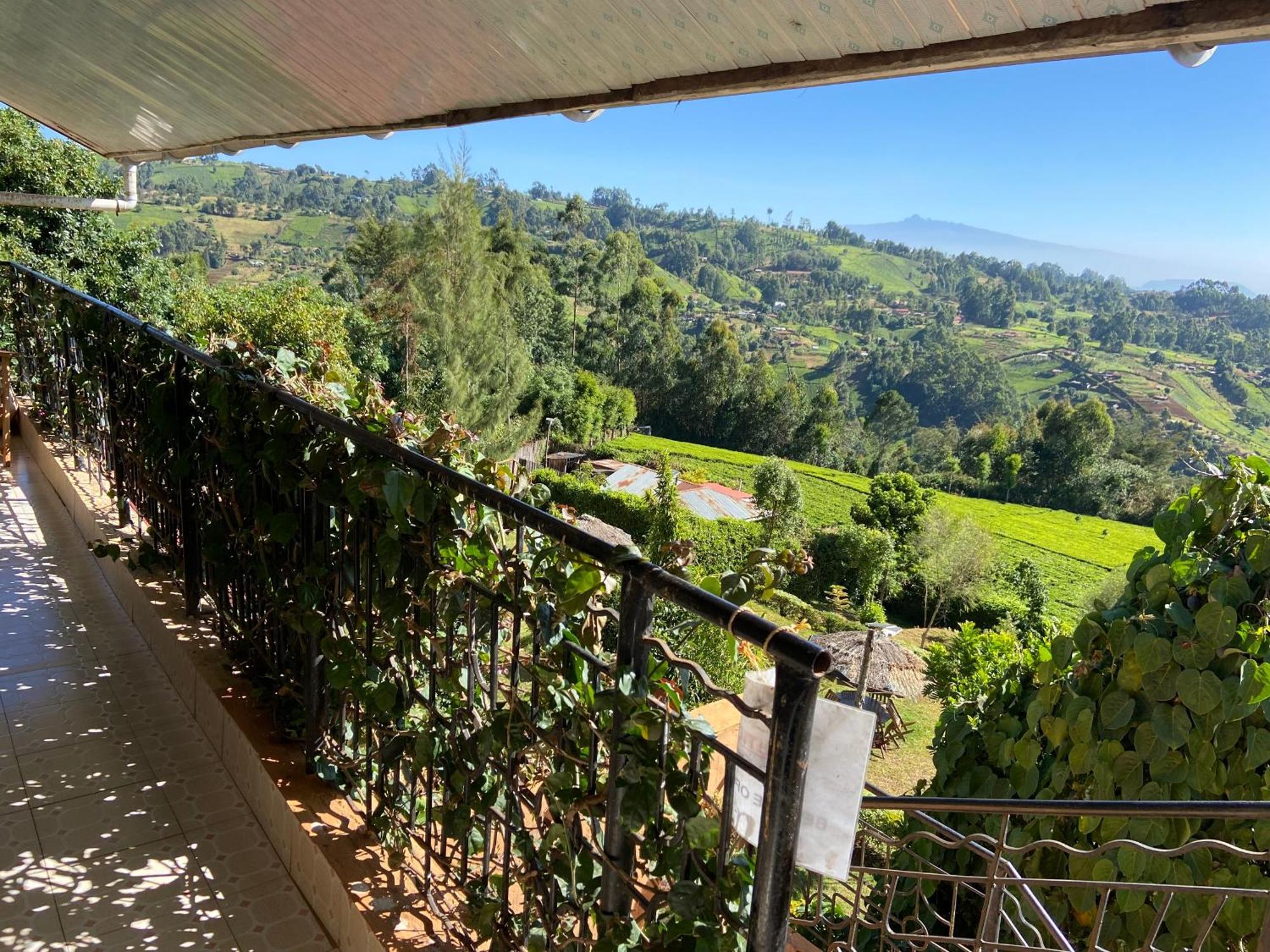 Ranges View Lodge Staycation Kiamuturi Esterno foto